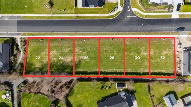 22-36 Peakedale Drive_1