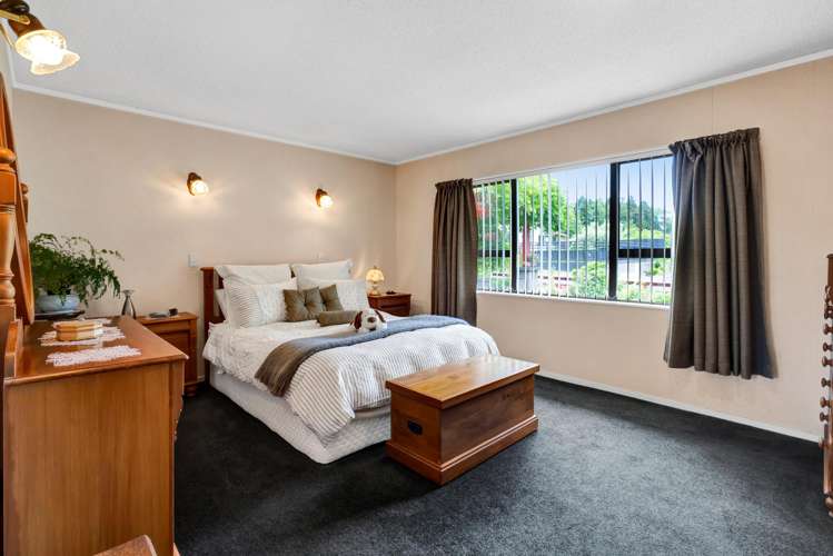 21 Kowhai Street Inglewood_10