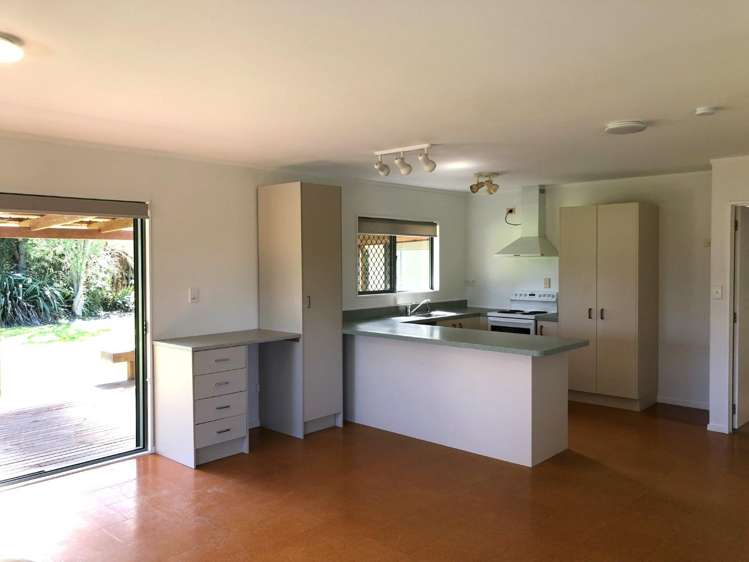 372 Pickering Road 2756_9