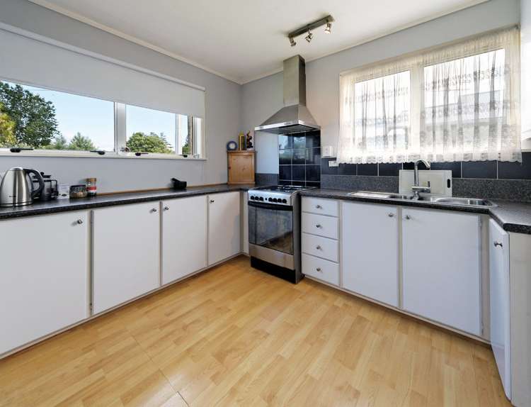 16 Woodglen Road Glen Eden_3