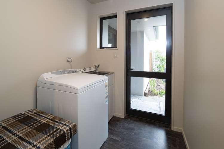 17 Farm Road Allenton_17