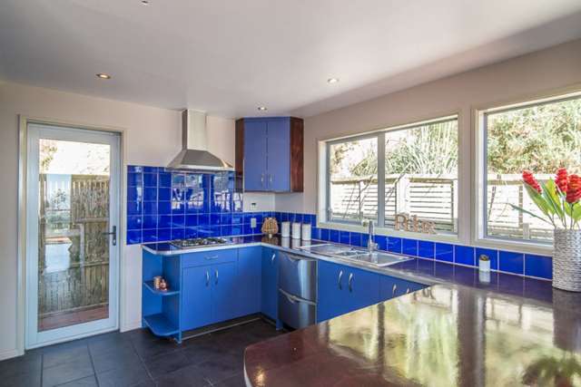 8c View Road Titahi Bay_4