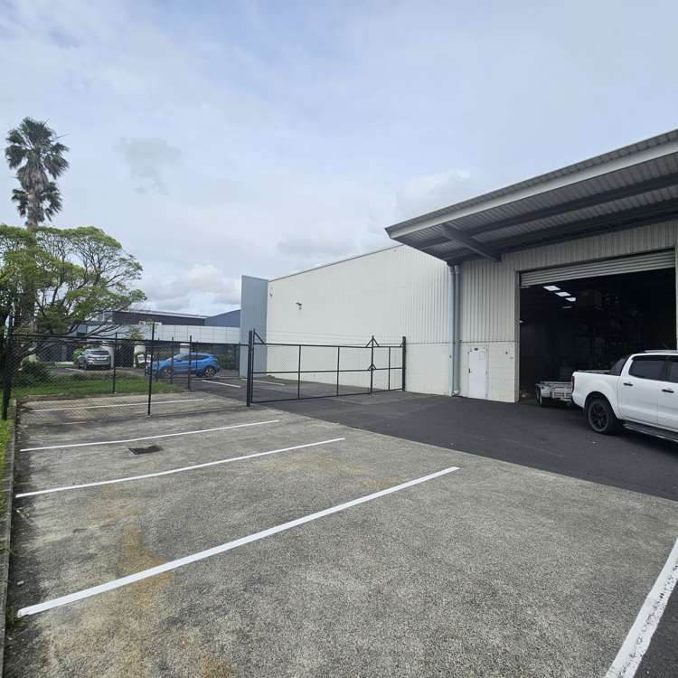 16 Highbrook Drive East Tamaki_9