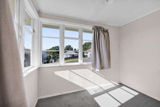 82 Glenpark Avenue Frankleigh Park_4