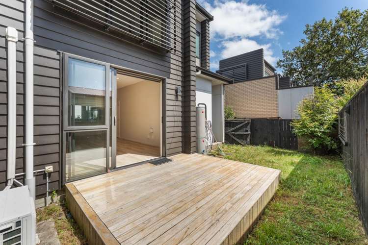 7/224 Princes Street East_2