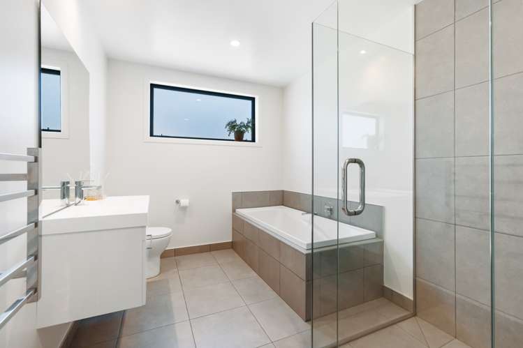 4 Matakanui Lane Wanaka_12