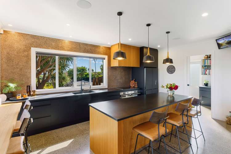 36 Raukawa Road Peka Peka_7