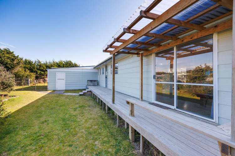 24 Te Kiri Street Himatangi Beach_12
