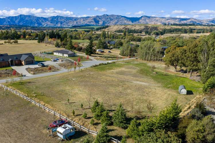 14 Head Place Albert Town_9