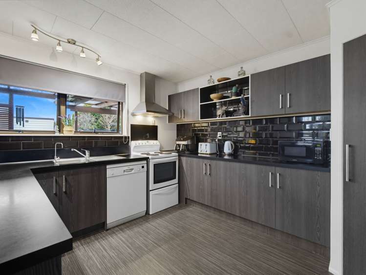 301 Sunset road Sunnybrook_7