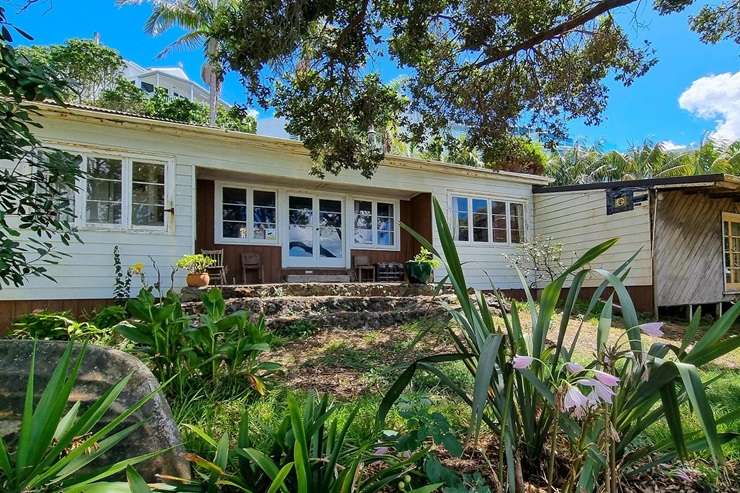 9 Kitchener Road, in Takapuna, Auckland, is for sale for the first time since the 1920s. Photo / Supplied