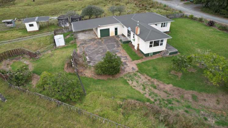 351 Bull Road Paparoa_18