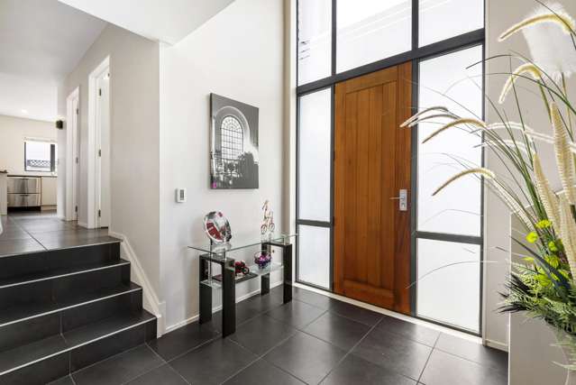 2/81 Francis Street Hauraki_3