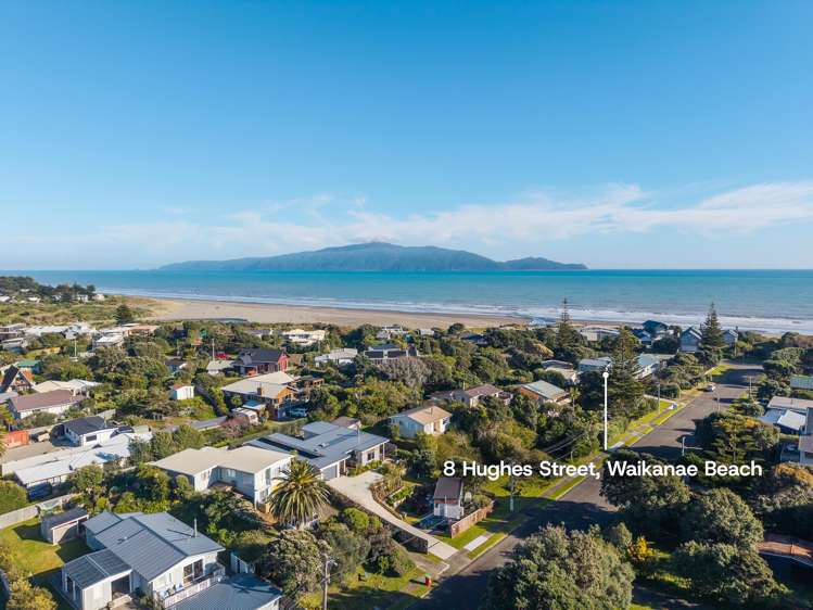 8 Hughes Street Waikanae Beach_22