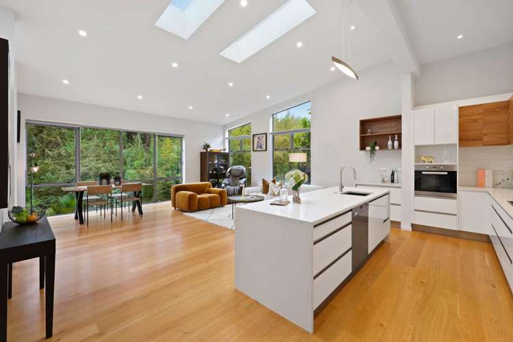 25c Marina Road Torbay_6