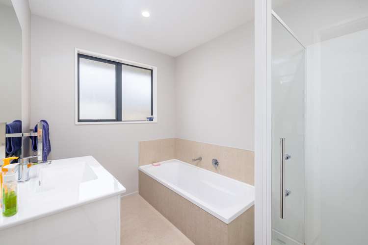 33a Hargood Street Woolston_9