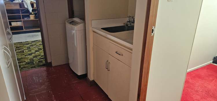 85 Egmont Street Patea_17