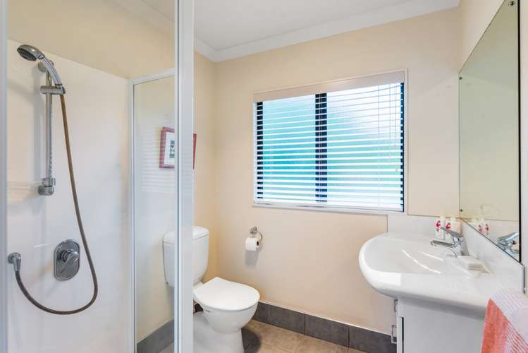 33 Killalea Place Paraparaumu_17