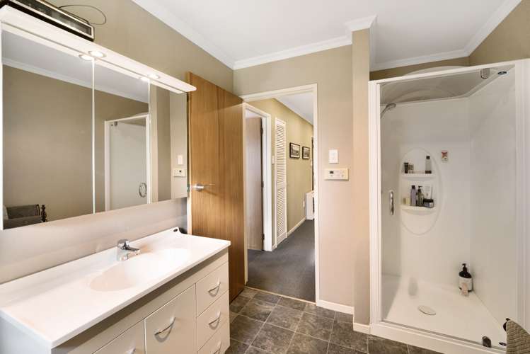 4 Robina Place Gore_7