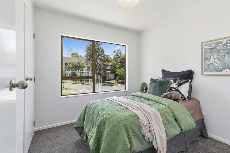 24 John Witton Drive Crofton Downs_10