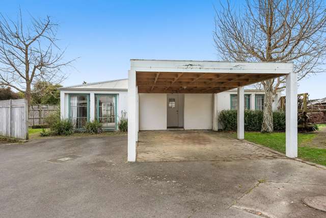 VALUE-PACKED OPPORTUNITY IN WATERLOO