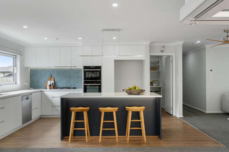 8 Porokaiwhiri Street Crofton Downs_6