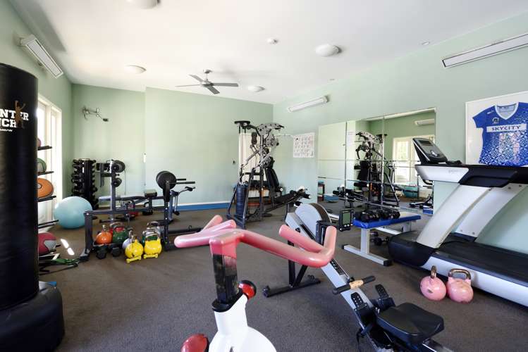 9/7 Quiet Woman Way Monaco_17