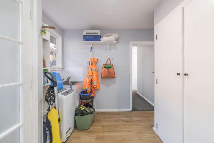 25 Lake Terrace Road Burwood_8