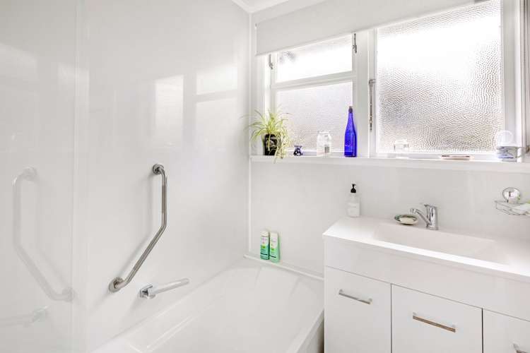 38 Farm Street Lumsden_15