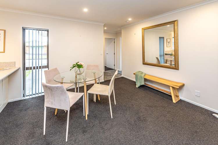 1 Loader Place Tawhero_12