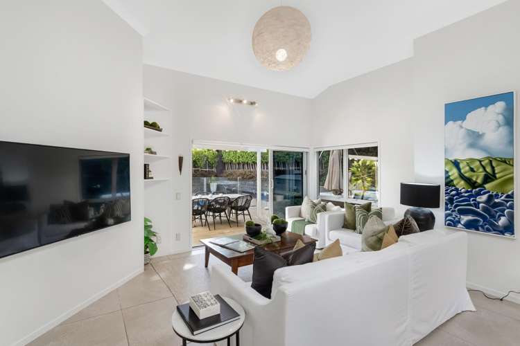 53 Manor Park Sunnyhills_12