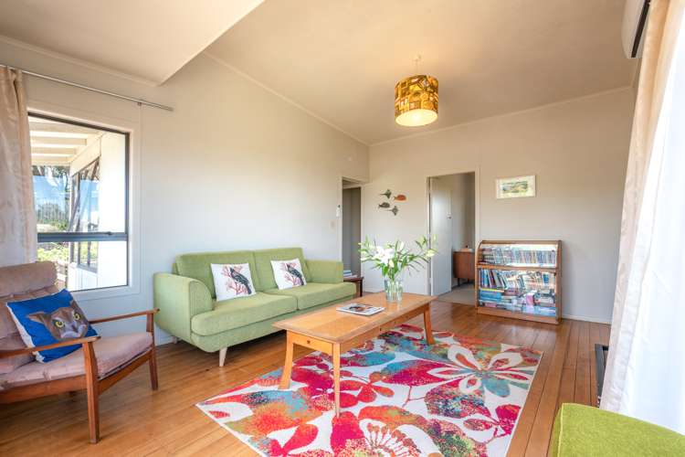 2 Bryan Road Surfdale_4