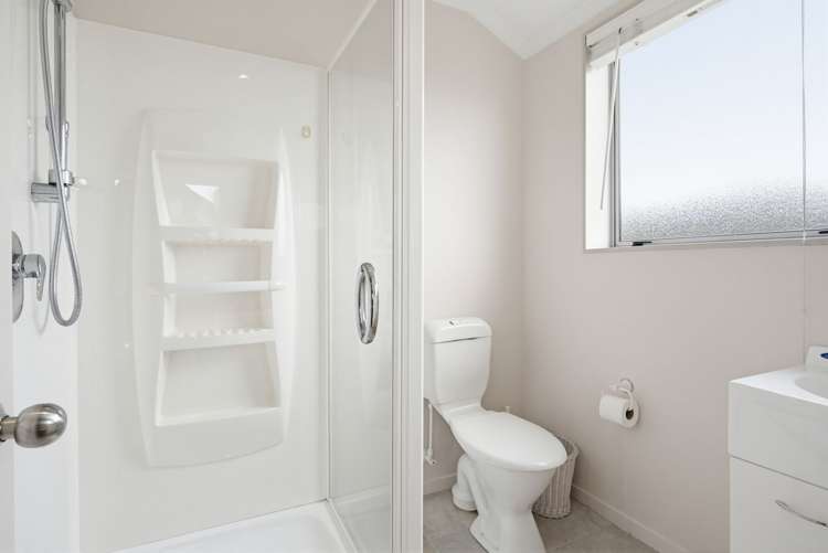 9 Essex Terrace Stoke_31