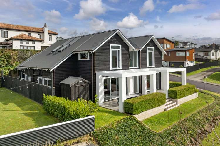 10 Tauwaka Crescent Riverhead_1