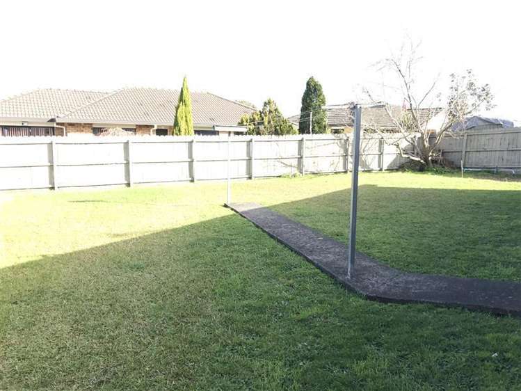 33 Bernina Place Manurewa_7