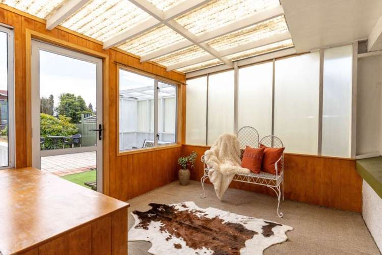 146 Easther Crescent Kew_15