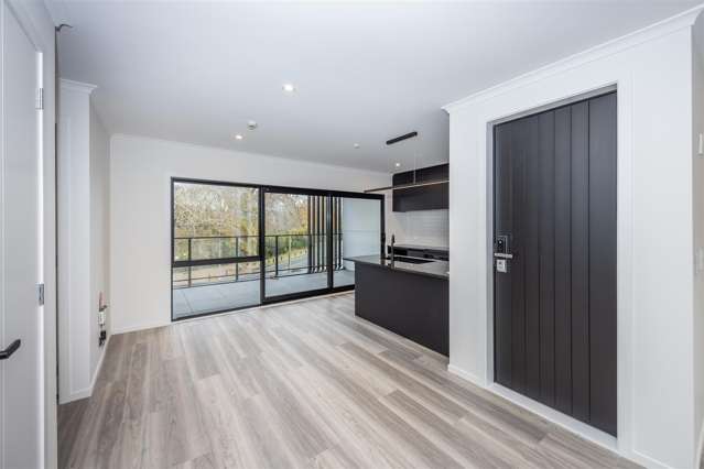 6/20 Tisdall Street Hamilton Central_3