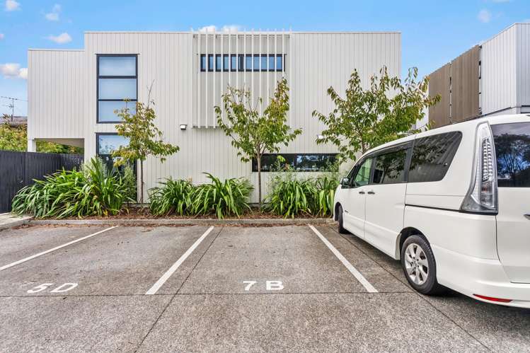 7B Range View Road Mount Albert_9