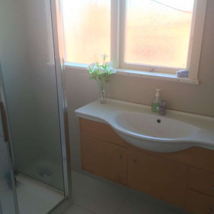 71 Glenview Road Glen Eden_3