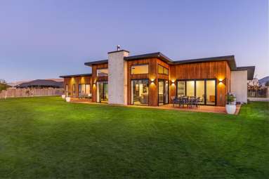 37 Aerodrome Road_3