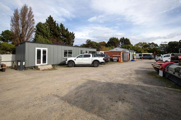 125 Maces Road & 16 Raymond Road Bromley_36