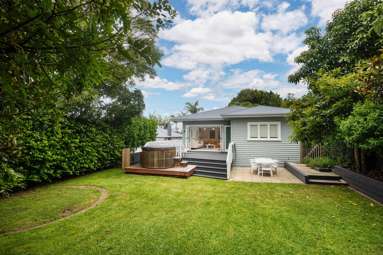 11 Mountfield Terrace_1