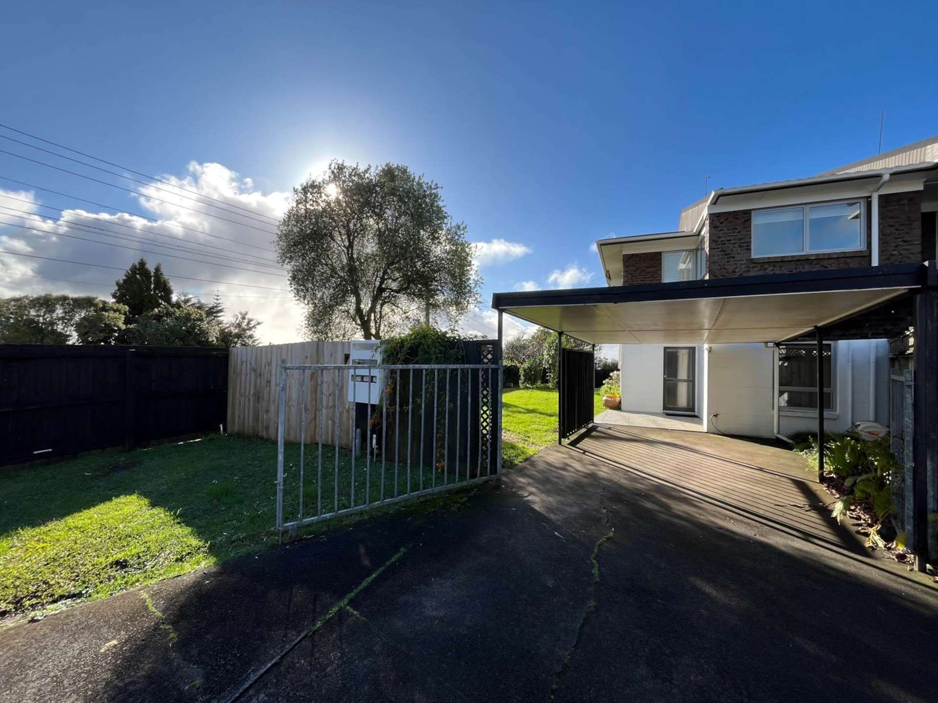 1/60 West Coast Road Glen Eden_0