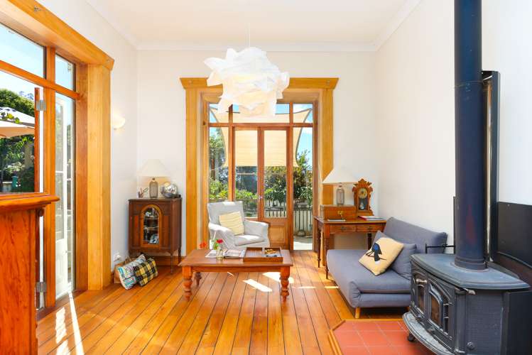 24 Fountain Place Beachville_2