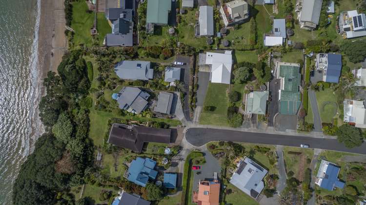 15 Kupe Road Coopers Beach_35