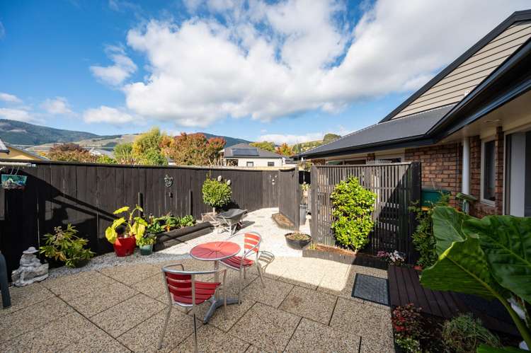 6 Kingsford Drive Stoke_18