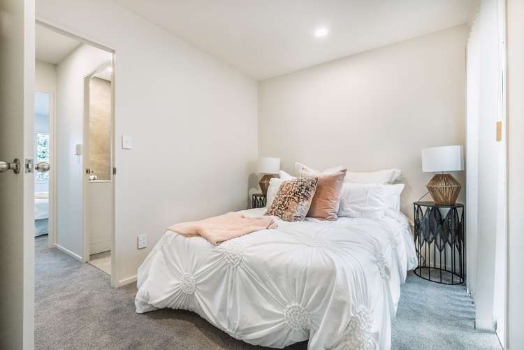 23P Hendry Avenue Hillsborough Auckland City Houses for Sale