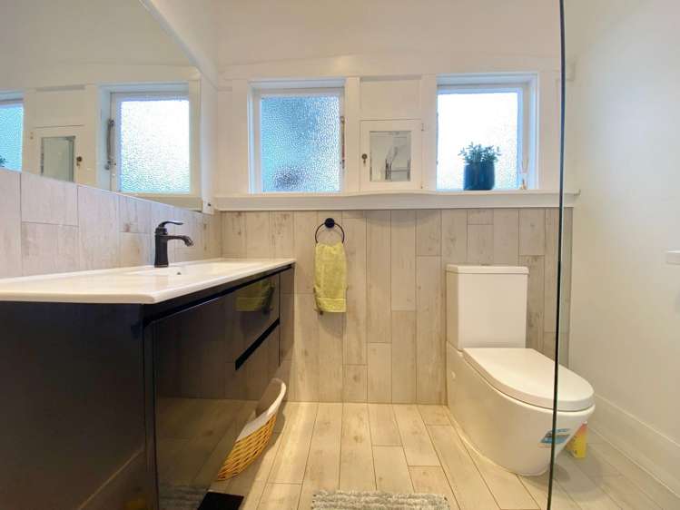 10 Strauss Pl Somerfield_13