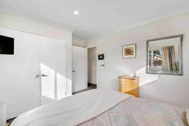 19 Pohutukawa Grove Titahi Bay_7