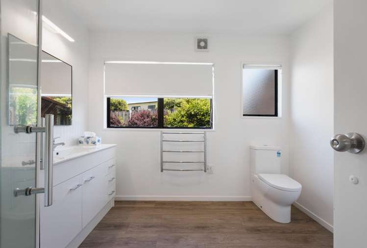 2 Denby Close Athenree_6